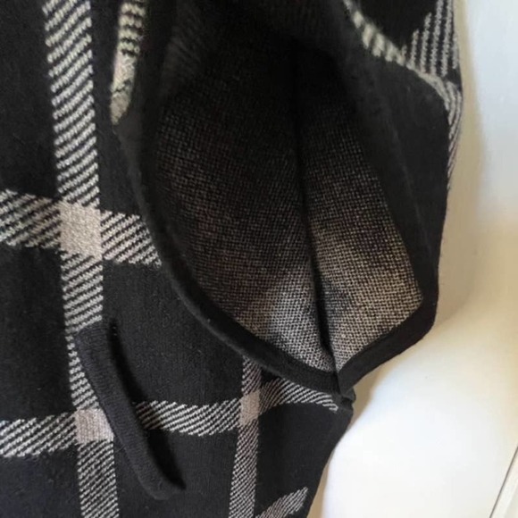 KINROSS LUXE 100% CASHMERE BLACK & SUEDE PLAID ZIP MOCK PONCHO OS ONE SIZE - Picture 11 of 14